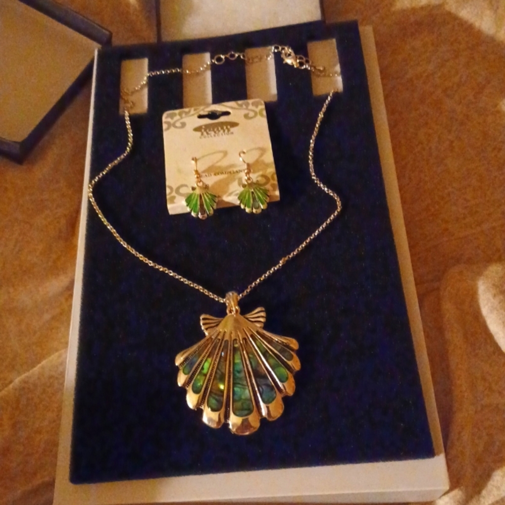 COPY - Necklace and earring set.